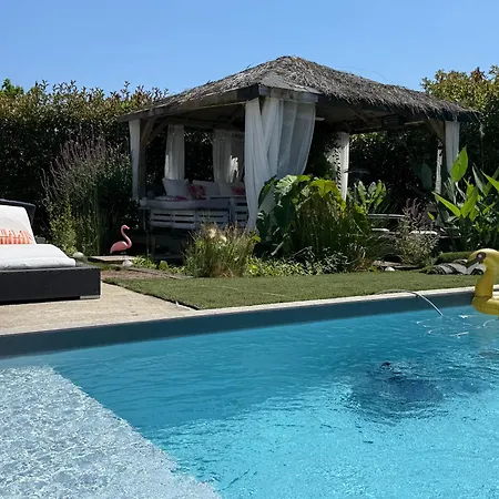 Ferienhaus L Effet Cocon Climatise Avec Terrasse Et Jardin Prives Piscine *